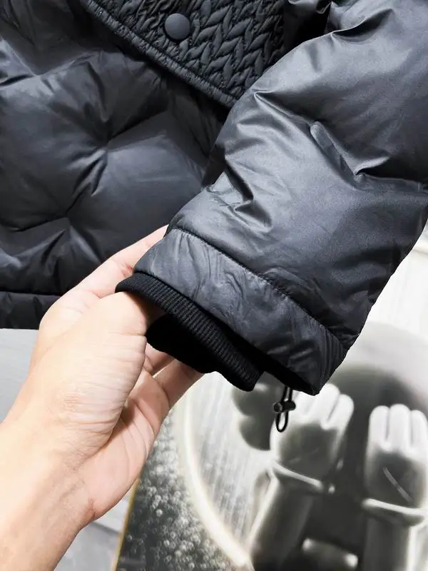 Prada M-3XL 25wr110 (9)